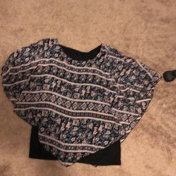 AB studio flowy top - Picture 1 of 2